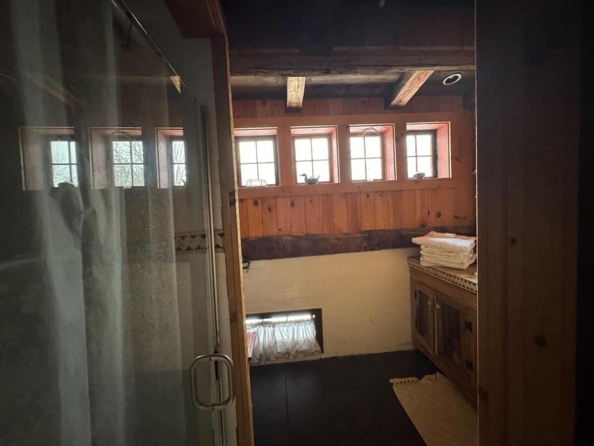 The Spirit Horse Farm, Kent Connecticutヴィラ エクステリア 写真