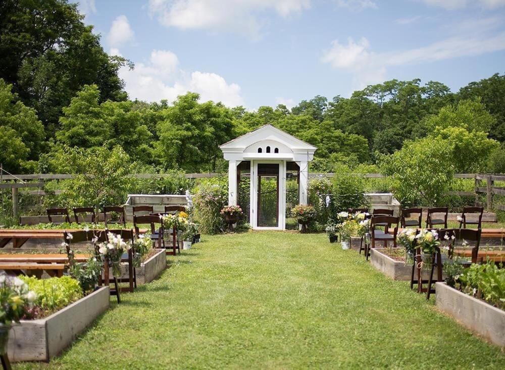 The Spirit Horse Farm, Kent Connecticutヴィラ エクステリア 写真